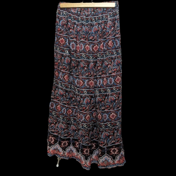 FOREVER 21 Maxi Skirt *NWOT* - Picture 1 of 4